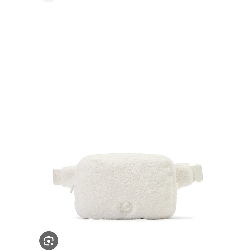 PINK Victoria's Secret White Sherpa Belt Bag Fanny‎ Pack Plush